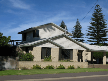 Beach House - Pet Friendly Accommodation - Esperance, WA