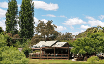 Christmas Hills Raspberry Farm Cafe - Pet Friendly Cafe - Deloraine, Tasmania Christmas Hills Raspberry Farm Cafe - Pet Friendly Cafe - Deloraine, Tasmania