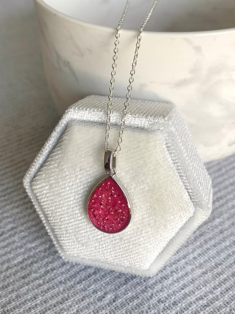 Droplet necklace - Ashes, hair, fur or fabric